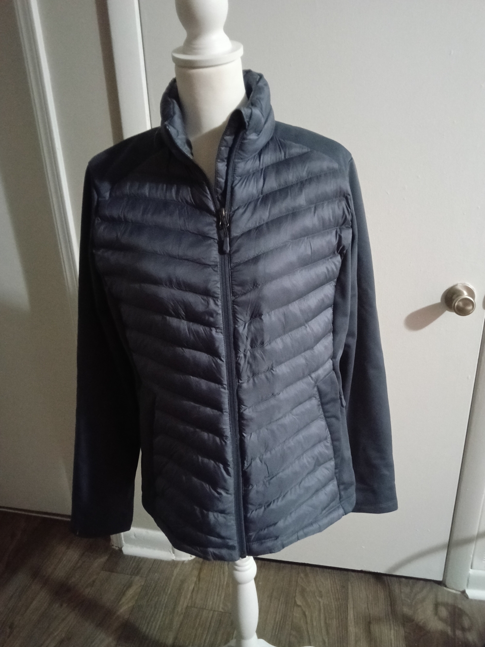 Women's Lightweight Quilted Jacket - Gray